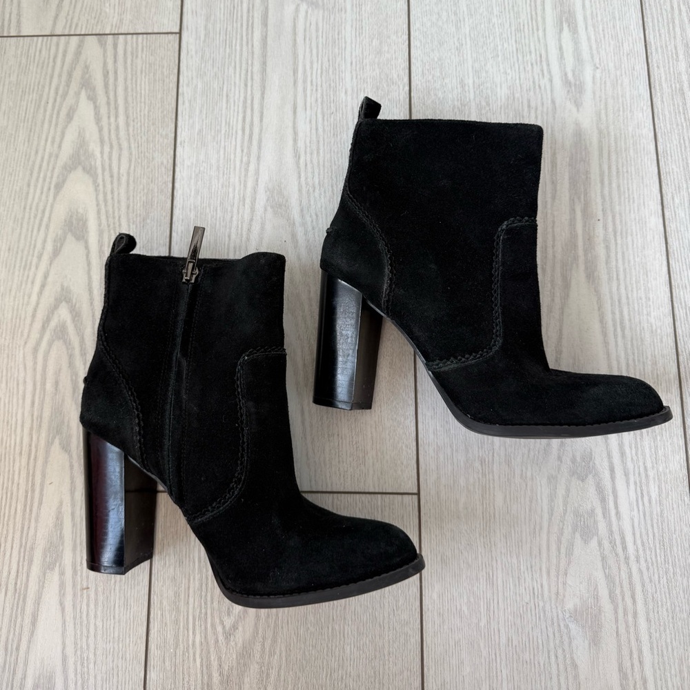 Nine West 7M Black Suede Women's Ankle Boots leather heels classic fall neutral